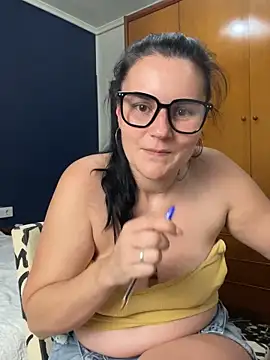 Alice Dan online show from 06-03-26, 02:33
