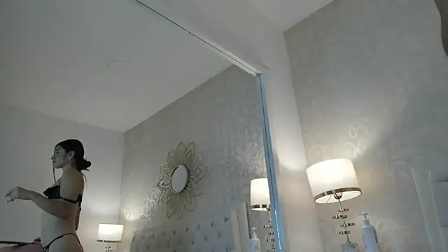 Snapshot of camile_carter chatting on 02-20-26, 06:26 camile carter online show from 02-20-26, 06:26