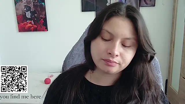 Snapshot of yessica_gomez01 chatting on 03-27-26, 07:24 yessica gomez01 online show from 03-27-26, 07:24