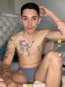Snapshot of _Ander_Xx chatting on 05-28-26, 06:32 Ander Xx online show from 05-28-26, 06:32