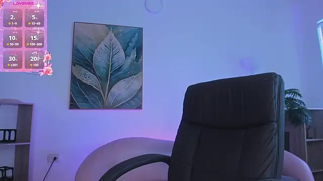 azahaara   online show from 02-23-26, 05:21