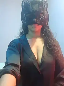 cutehotwife online show from 05-13-26, 05:43