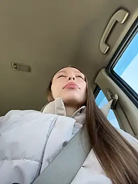 Snapshot of LeiaMood chatting on 02-24-26, 05:27 LeiaMood online show from 02-24-26, 05:27