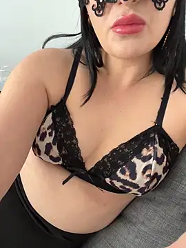 melissiaayzem online show from 04-16-26, 08:26