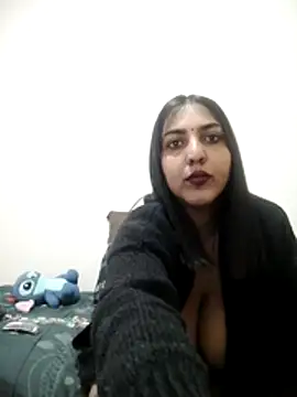 Snapshot of IndianBearxx chatting on 05-01-26, 10:58 IndianBearxx online show from 05-01-26, 10:58