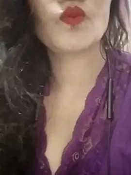 Snapshot of Zaara101 chatting on 07-03-26, 03:40 Zaara101 online show from 07-03-26, 03:40