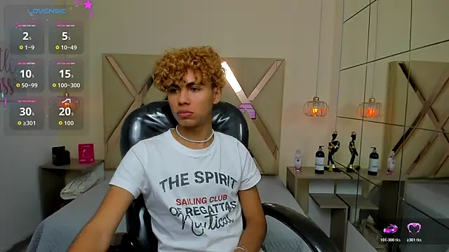 Snapshot of Anyelo_Twink chatting on 07-21-26, 03:53 Anyelo Twink online show from 07-21-26, 03:53