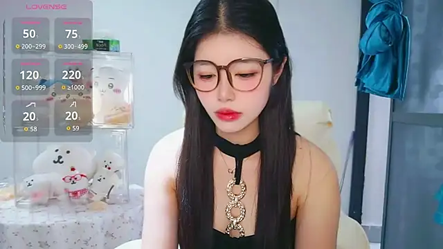 -XiaoYu-777 online show from 03-05-26, 08:32