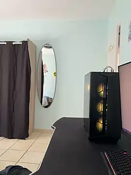 Faucettes online show from 03-31-26, 08:48