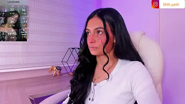 lilith petit  online show from 04-13-26, 01:27