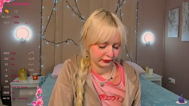 AdeleSilvy online show from 04-02-26, 01:36