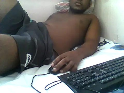 handsomeguy02 online show from 05-25-26, 12:22