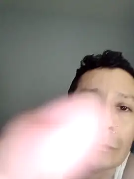 Snapshot of Enriquelobito69@xh chatting on 02-27-26, 09:42 Enriquelobito69xh online show from 02-27-26, 09:42