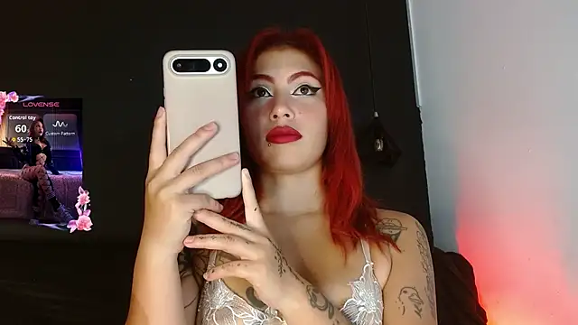 Snapshot of Dominic_Queen1126 chatting on 07-11-26, 12:19 Dominic Queen1126 online show from 07-11-26, 12:19