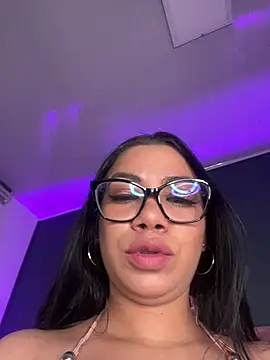 Snapshot of Little_Lexyy chatting on 07-08-26, 05:34 Little Lexyy online show from 07-08-26, 05:34