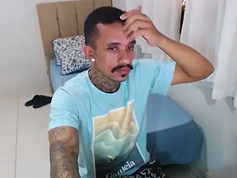 lipegonzalezz online show from 02-21-26, 02:51