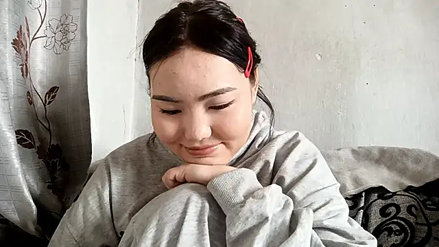 MollyAsian online show from 02-03-26, 06:22