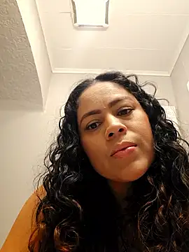  Zhamira online show from 03-01-26, 04:42