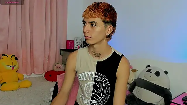 Maiky Cooper01 online show from 03-15-26, 09:37