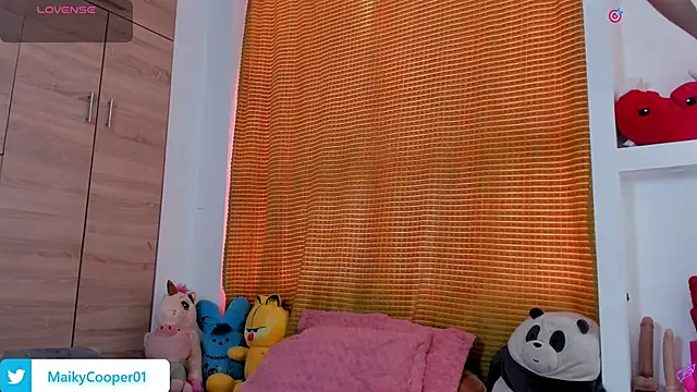 Maiky Cooper01 online show from 04-28-26, 04:45