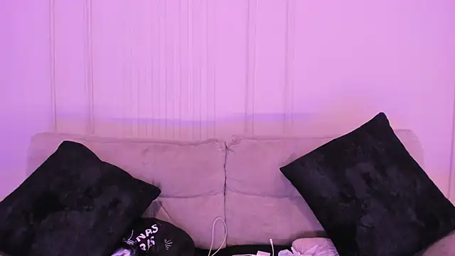 Arianaa Cooper  online show from 04-17-26, 11:35