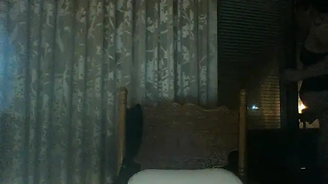 Snapshot of 2flimsy chatting on 02-20-26, 06:26 2flimsy online show from 02-20-26, 06:26