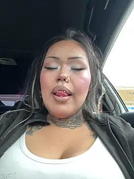 Snapshot of BaByDollxChloe chatting on 02-19-26, 12:28 BaByDollxChloe online show from 02-19-26, 12:28