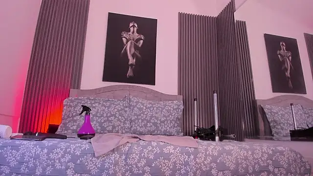 Naia-Nore online show from 02-28-26, 11:39