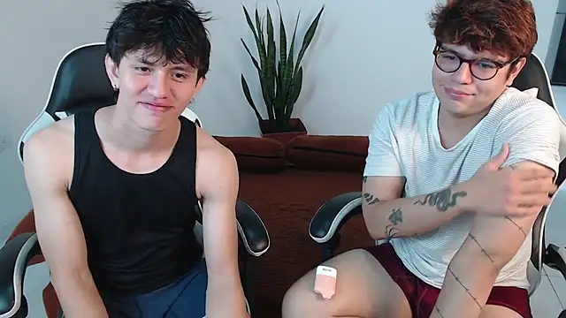 DarrenColleen online show from 04-17-26, 03:15