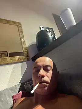 Snapshot of dogfrota chatting on 01-11-26, 07:02 dogfrota online show from 01-11-26, 07:02