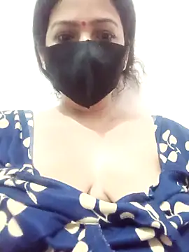 Snapshot of sexyqueen558 chatting on 04-18-26, 07:58 sexyqueen558 online show from 04-18-26, 07:58