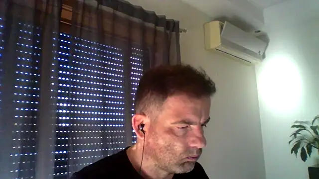 Snapshot of _grj1 chatting on 04-28-26, 07:46 grj1 online show from 04-28-26, 07:46