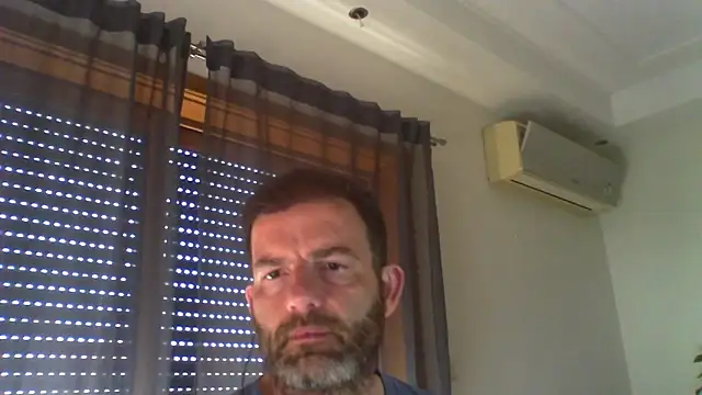 Snapshot of _grj1 chatting on 05-19-26, 08:20 grj1 online show from 05-19-26, 08:20