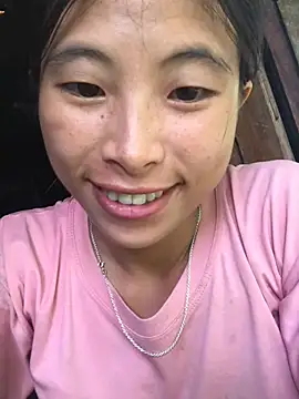Snapshot of sun-shii chatting on 07-11-26, 08:06 sun-shii online show from 07-11-26, 08:06