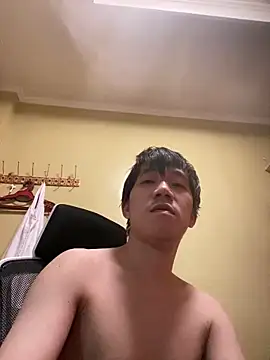 Snapshot of asian_guy67 chatting on 06-07-26, 05:16 asian guy67 online show from 06-07-26, 05:16