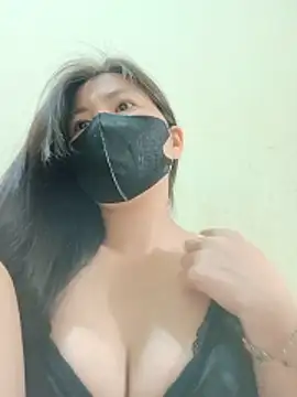 Snapshot of Lyly-68688 chatting on 07-02-26, 02:22 Lyly-68688 online show from 07-02-26, 02:22