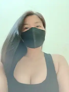 Snapshot of Lyly-68688 chatting on 07-15-26, 07:57 Lyly-68688 online show from 07-15-26, 07:57
