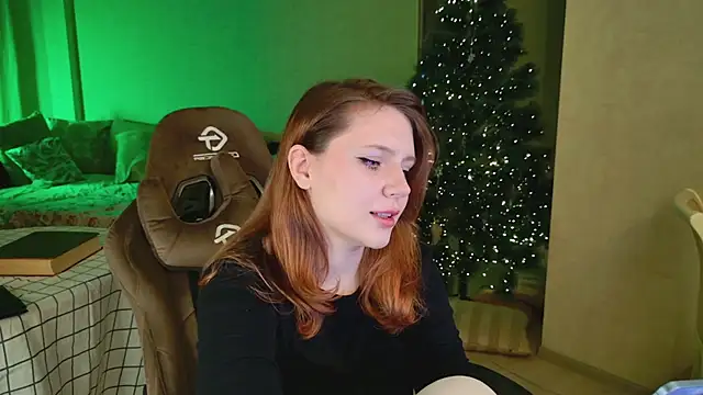 YouHoldMe online show from 02-15-26, 05:31