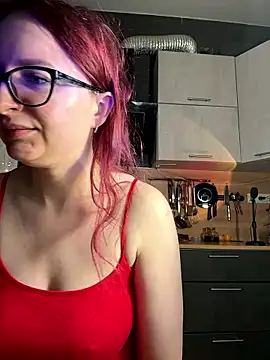 Snapshot of coy_girl_ chatting on 01-17-26, 01:27 coy girl online show from 01-17-26, 01:27