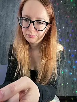 Snapshot of coy_girl_ chatting on 02-05-26, 11:37 coy girl online show from 02-05-26, 11:37