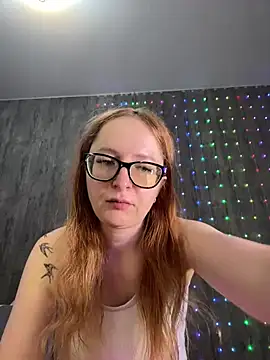 Snapshot of coy_girl_ chatting on 02-11-26, 11:48 coy girl online show from 02-11-26, 11:48