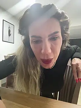 Missolevelvet online show from 02-09-26, 10:47