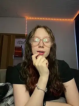 YoungLisaa18 online show from 02-03-26, 03:17