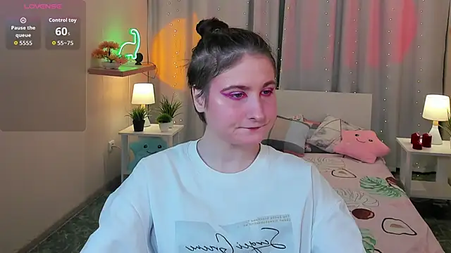 KiraDuvall online show from 01-12-26, 07:19