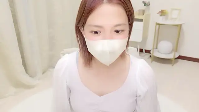 Snapshot of UMIumi- chatting on 04-30-26, 09:48 UMIumi- online show from 04-30-26, 09:48