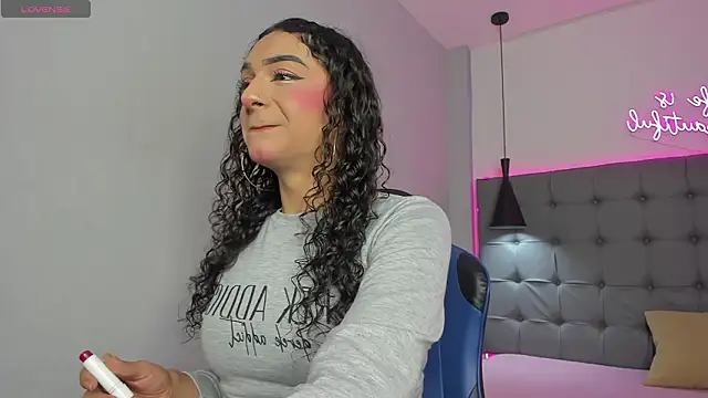 scarletcherry18 online show from 03-13-26, 04:08