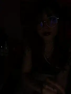 neo vampy online show from 04-18-26, 07:45