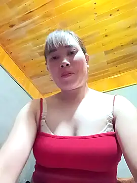 Snapshot of karara97 chatting on 02-28-26, 10:44 karara97 online show from 02-28-26, 10:44