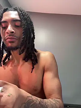 Mellyj053 online show from 04-20-26, 07:37