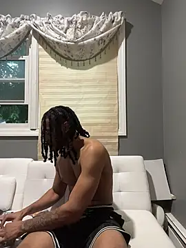 Snapshot of Mellyj053 chatting on 07-18-26, 05:39 Mellyj053 online show from 07-18-26, 05:39